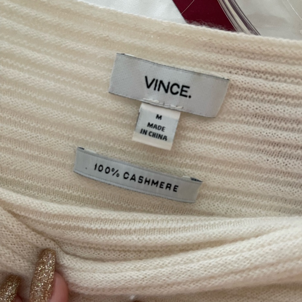 VINCE + 100% cashmere sweater + ribbed + ivory